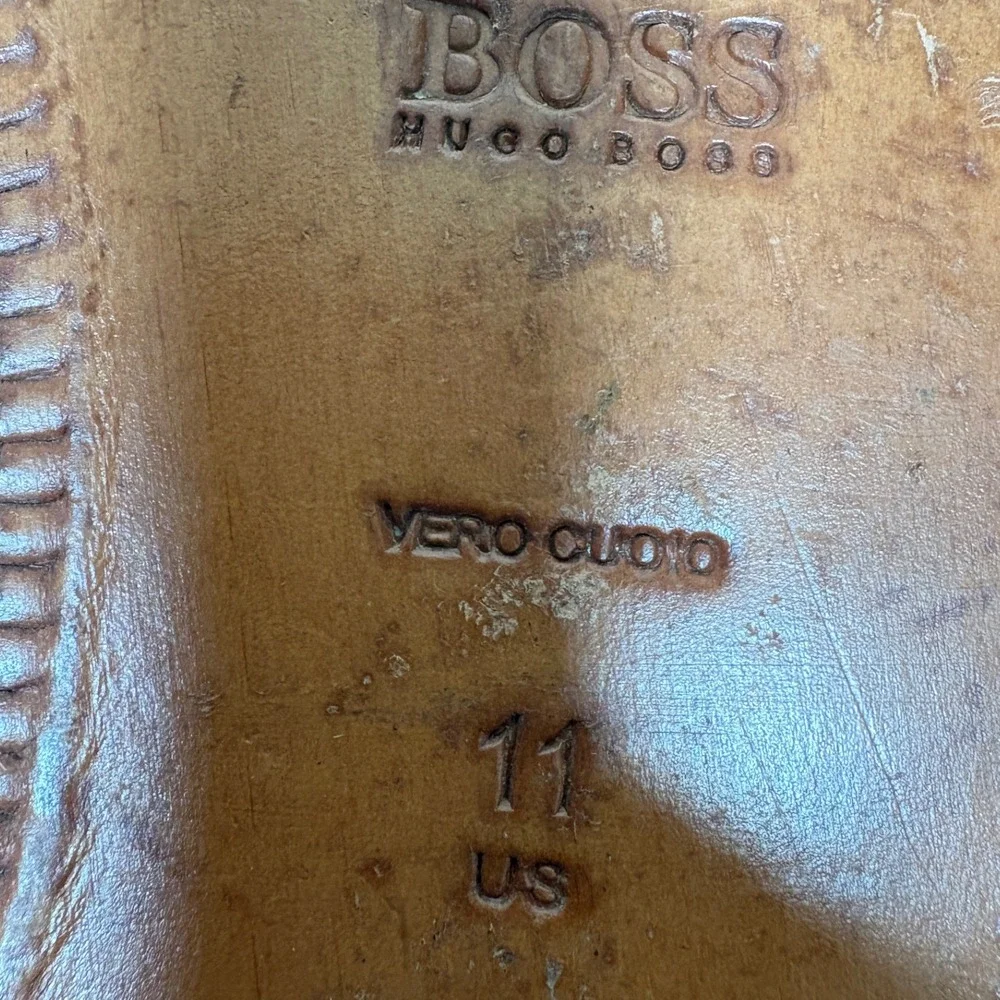 Hugo Boss Black Leather Square Toe Derby Dress Shoes Italy Classic Men's 11‎